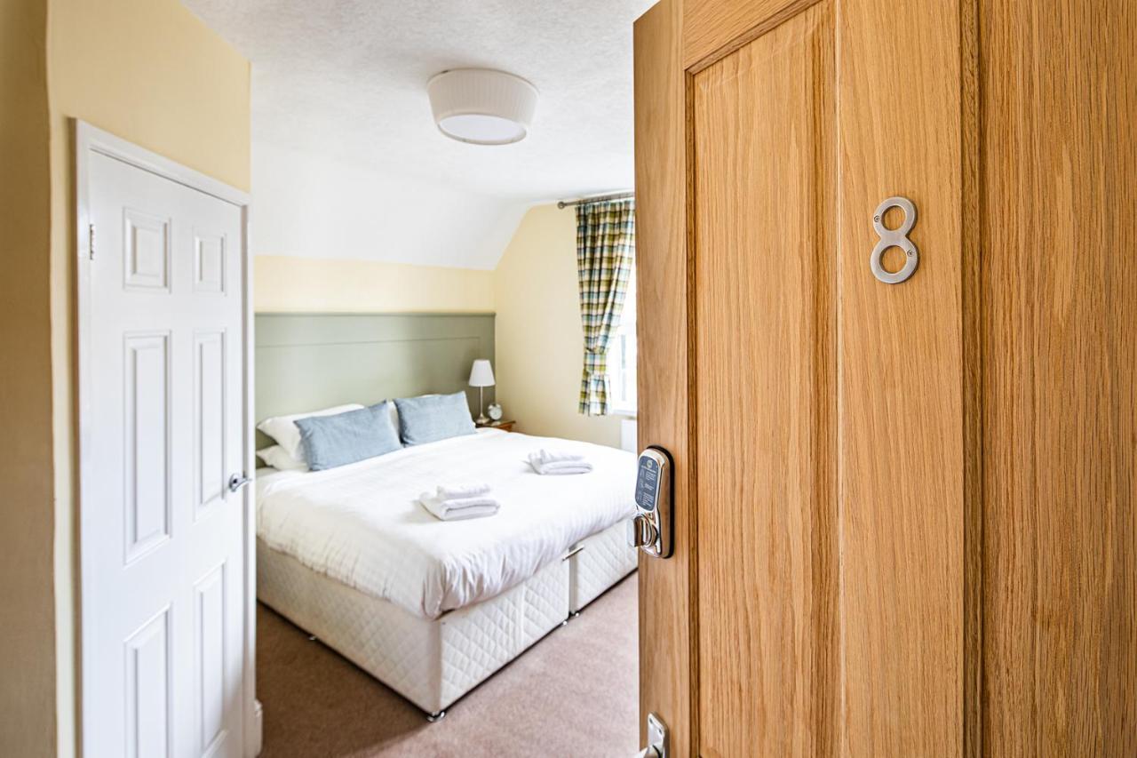 Fountains Guest House - Harrogate Stays מראה חיצוני תמונה