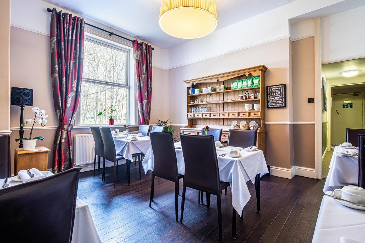 Fountains Guest House - Harrogate Stays מראה חיצוני תמונה