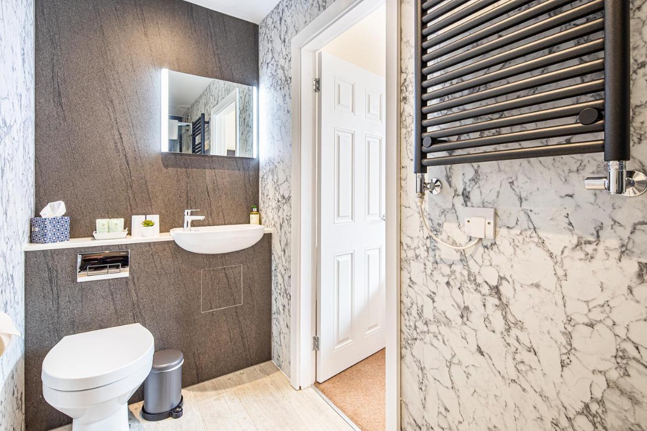 Fountains Guest House - Harrogate Stays מראה חיצוני תמונה
