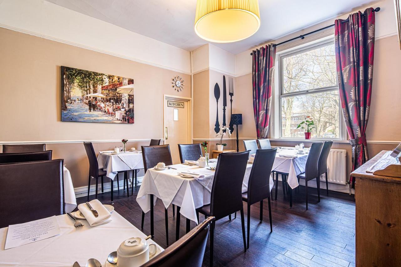 Fountains Guest House - Harrogate Stays מראה חיצוני תמונה