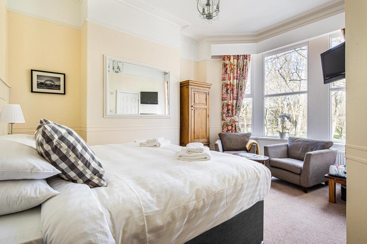 Fountains Guest House - Harrogate Stays מראה חיצוני תמונה