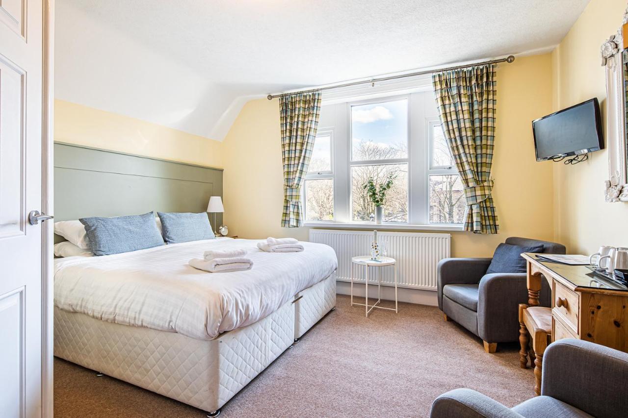 Fountains Guest House - Harrogate Stays מראה חיצוני תמונה